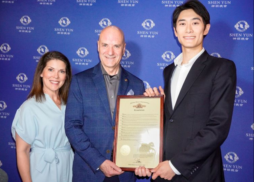 Image for article ผู้ชมจากหลายทวีปปรบมือชื่นชมศิลปะและความกล้าหาญของเสินยวิ่น (ตอนที่ 2)